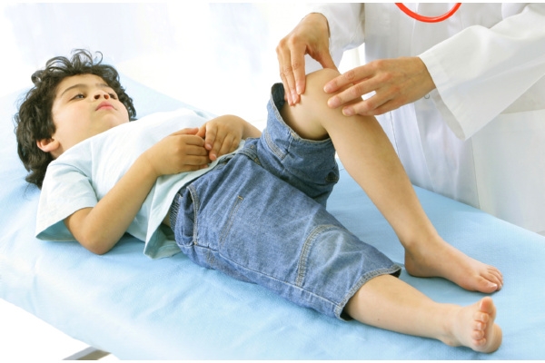 Лечение коленного сустава у детей