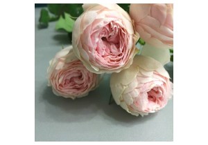 Букет из 3 пионовидных роз 