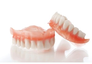 Полный съемный протез (зубы и пластмасса Япония)